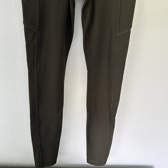 Lululemon Women’s high waisted Leggings with pockets size 4 - Picture 4 of 6